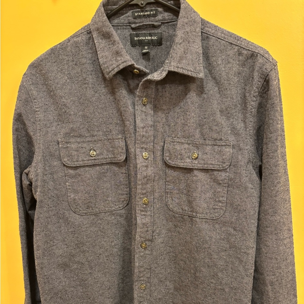 Banana Republic gray button up